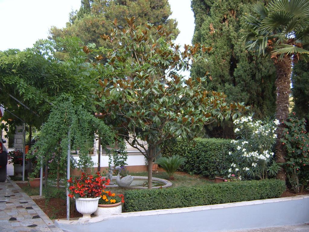 Apartments Janko Rovinj Exterior photo