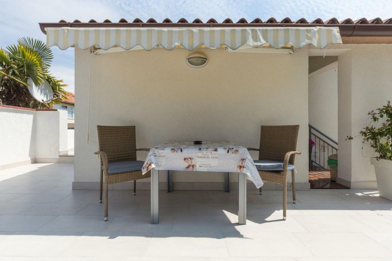 Apartments Janko Rovinj Exterior photo